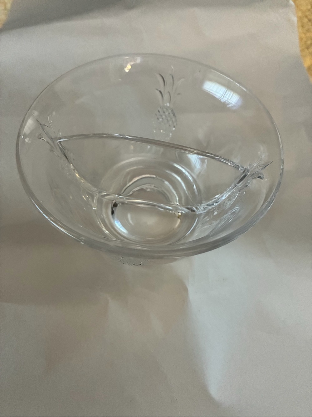 Clear Glass Pineapple Motif Serving Bowl